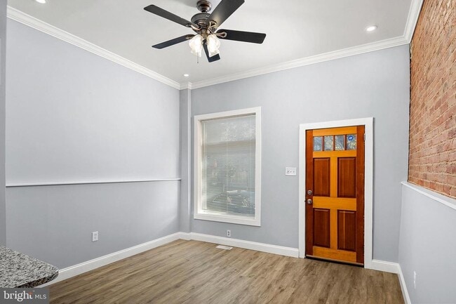 Photo - 2112 Eastern Ave