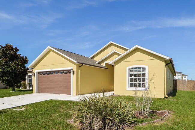 Photo - 458 Tamarind Parke Ln