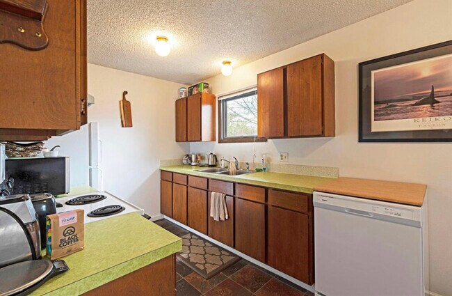 Foto del interior - 2016 S 13th St W Unidad 2016 #2 Upstairs