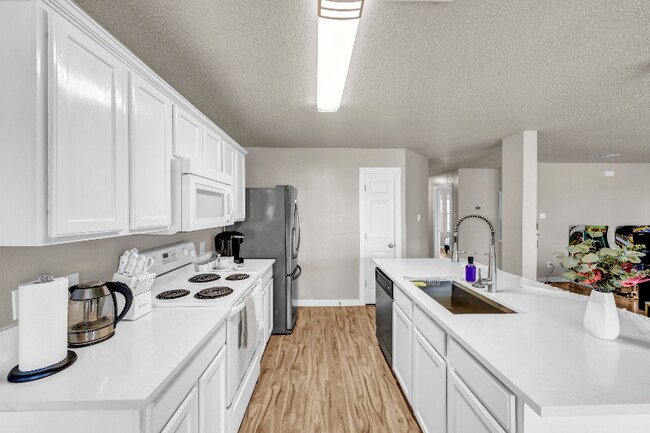 Photo - 9924 George Washington Dr