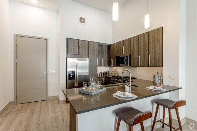 1BR, 1BA - Ness