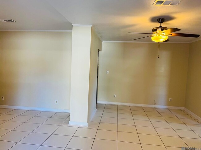 Photo - 308 Alexander Dr