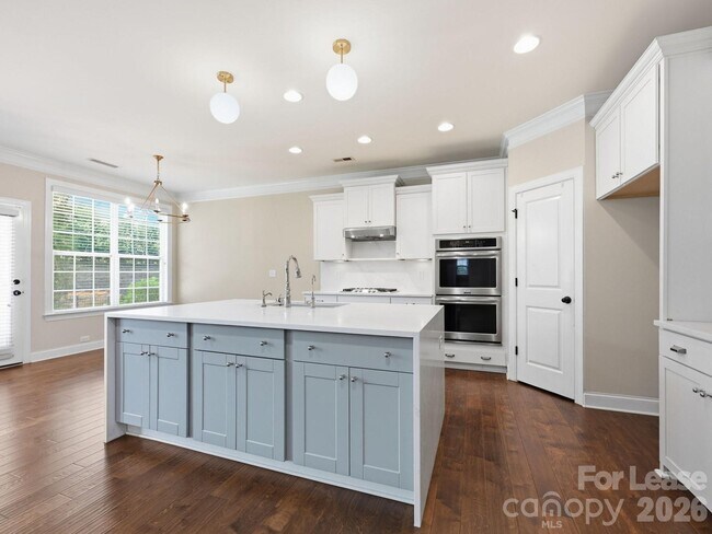 Photo - 127 Tomahawk Drive