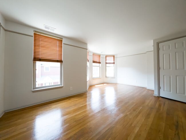 Photo - Apollo & Aurora Apartments