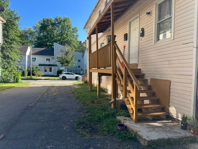 88 Washburn St