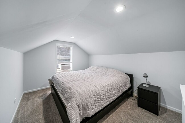 Photo - 3200 Highland Ave