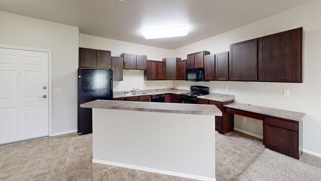 Photo - Crystal Creek Apartments