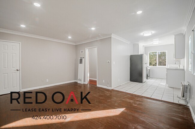 Building Photo - 436 Normandie Pl Unit 3