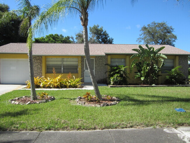 Building Photo - 3708 N Sherwood Cir Rental