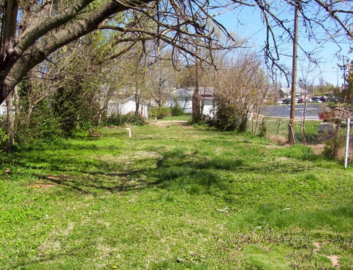 Photo - Cute 2 bedroom house in quiet neighborhood!