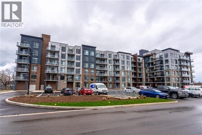 Photo - 508 N Service Rd Unité 508