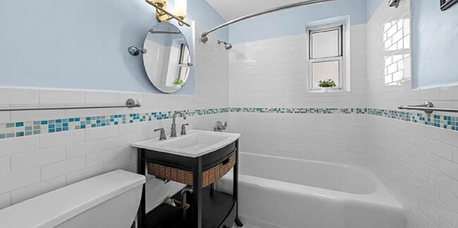 Photo - 72-81 113th St