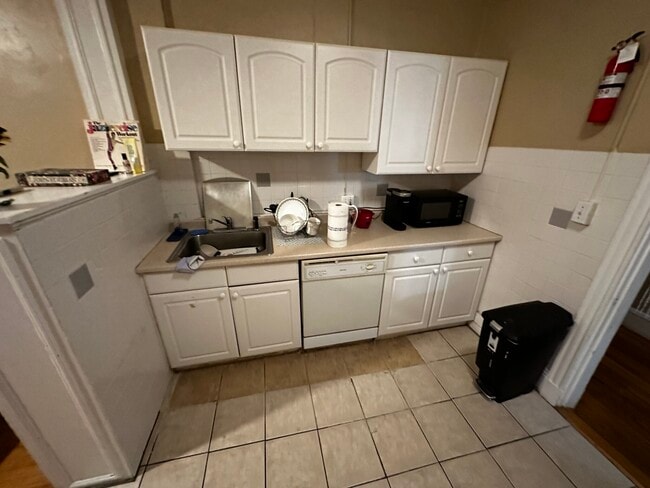 Photo - 54 Egmont St Unit 4