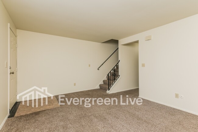 Photo - 8107 Mt Aetna St