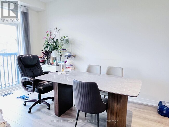 Photo - 1057 Cameo St