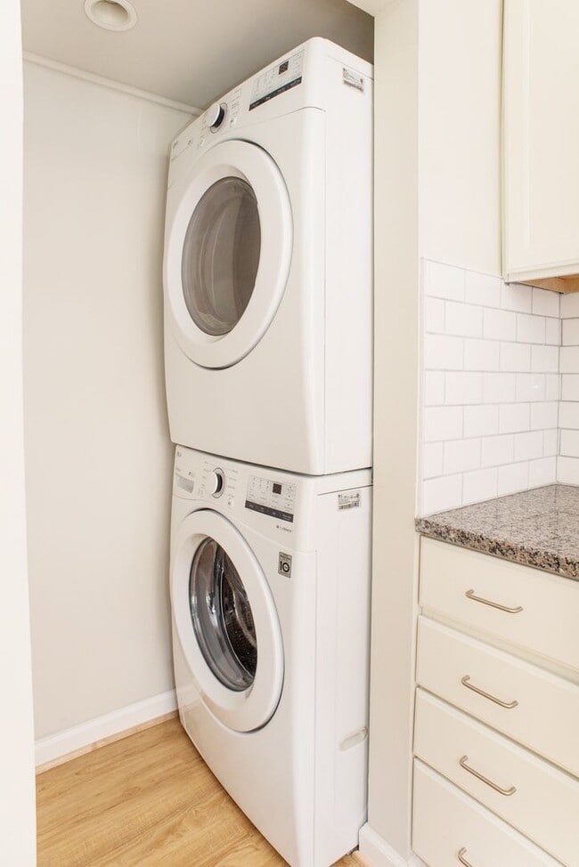Photo - Hilltop Village - Fantastic, totally  upgraded 2 bedroom, 1.5 bath end unit TH!