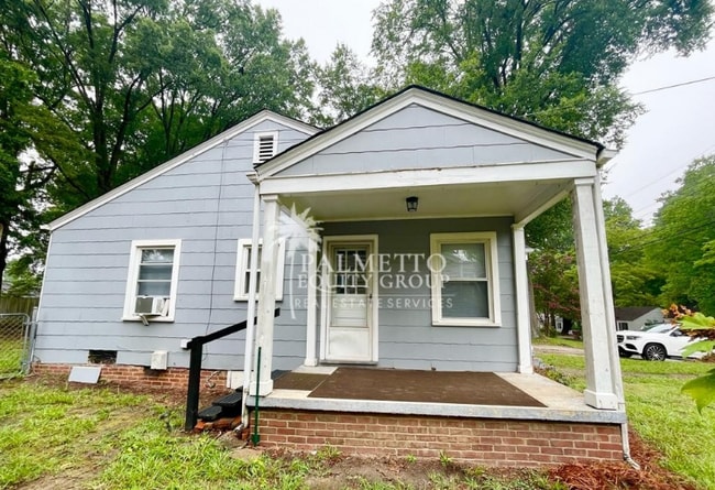 Photo - 1020 Portland St