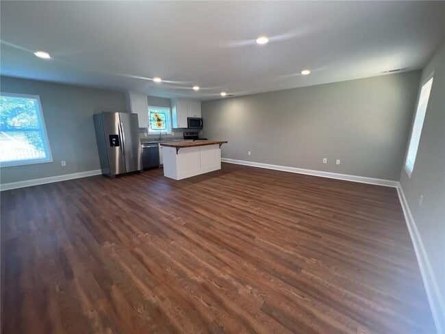 Photo - 5968 Moon Drive