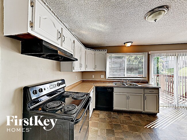 Photo - 6832 Chilham Dr