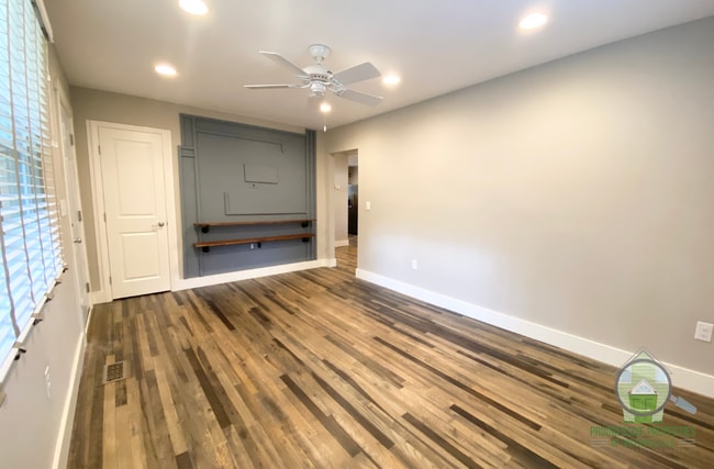 Photo - 403 Glenn Rd