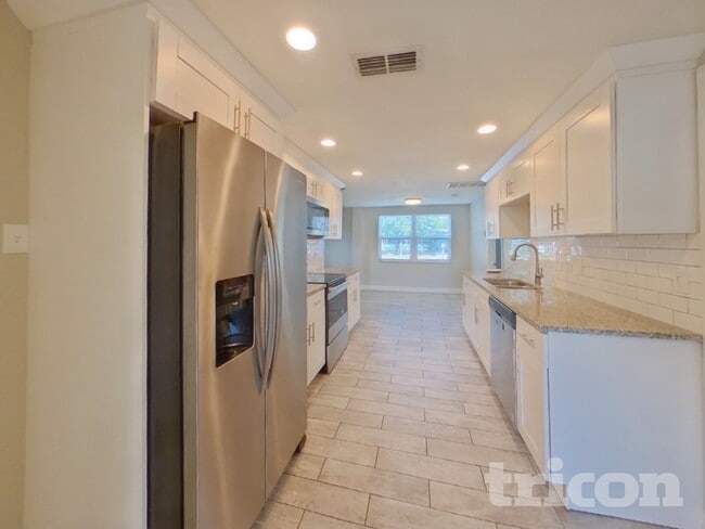 Photo - 4460 49th Ave N