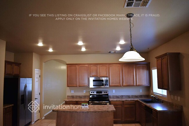 Photo - 309 S 117th Dr