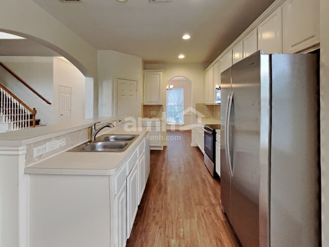 Photo - 4428 Blossomwood Dr