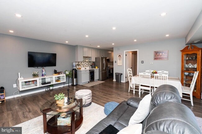 Photo - 208 Park Terrace Ct SE Apartment Unit 53