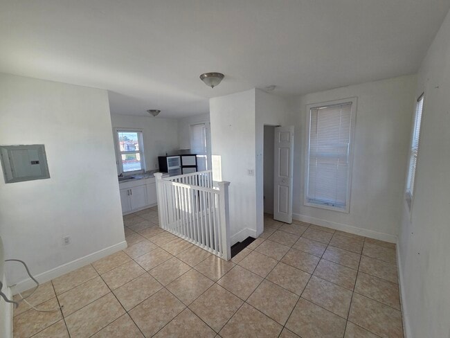 Photo - 1122 SW 17th Ave Unit #3