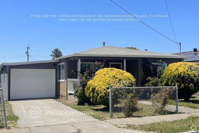 Building Photo - 2817 13th St Rental
