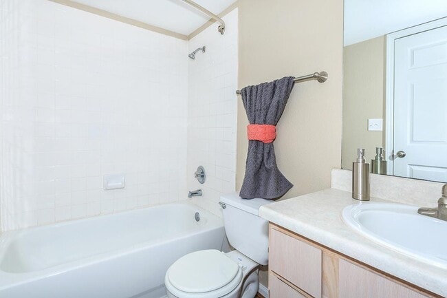 Kingsgate Apartments