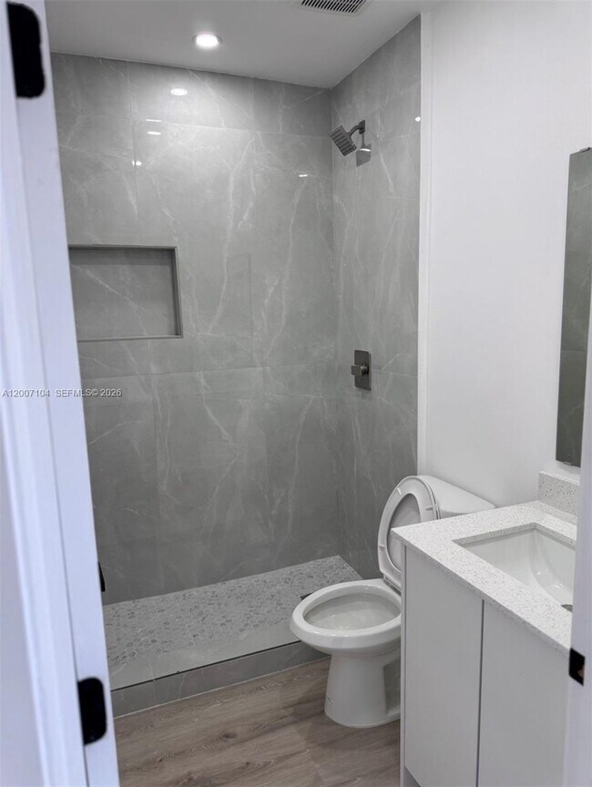 Photo - 950 79th Terrace Unit 1