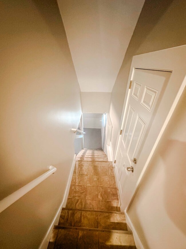 Photo - 4044 Asbury Dr