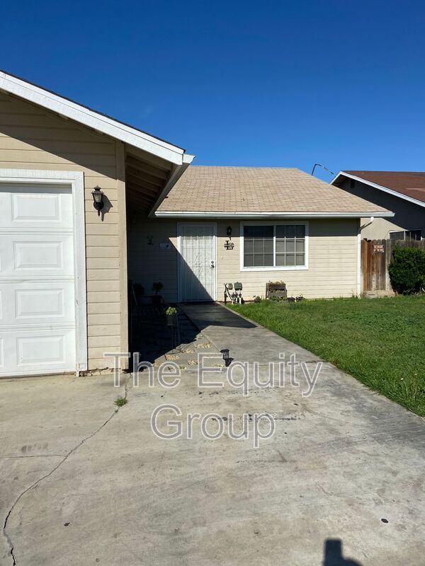 Photo - 1035 N Wisconsin Way Condo Unit B