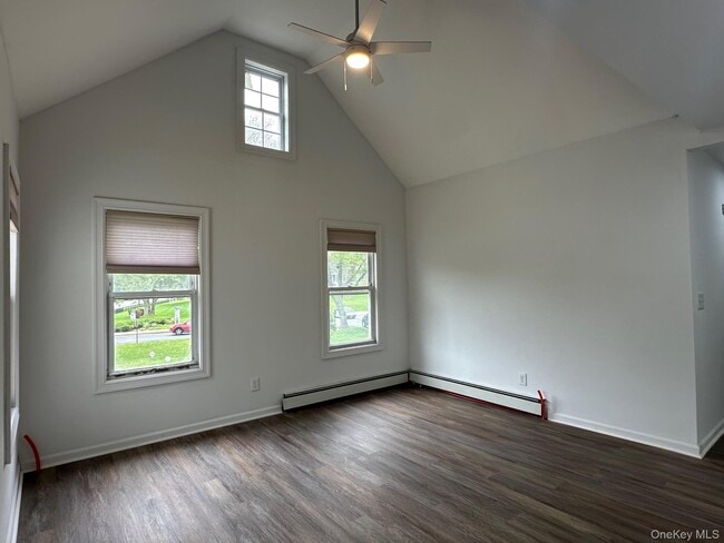 Photo - 959 Montauk Hwy