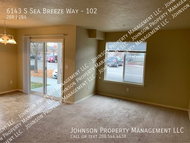Photo - 6143 S Sea Breeze Way Unidad 102