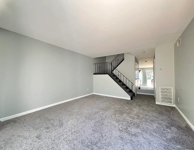 Photo - 431 Brandywine Ct