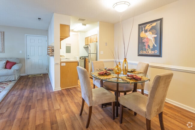 2BR,2BA,-950SF Model