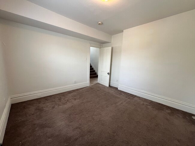 5707#2 - 4707 Maripoe St Unit 2