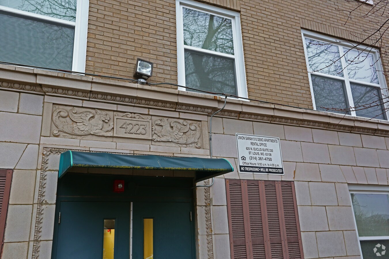 4223 Enright Ave - Union Sarah Apartments