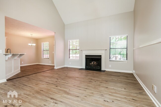 Photo - 404 Bridgeton Cove Ct