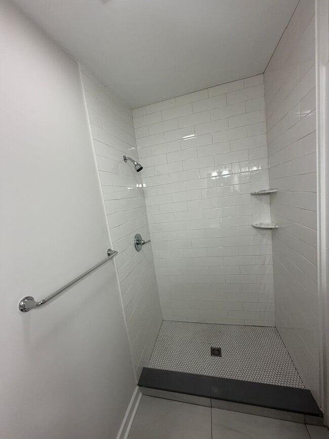 Photo - 1 Webb St Unit Apt 1