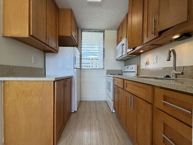 Photo - To register for the showing time, note the 4 digit code: 5678 and click "APPLY NOW."(mobile:orang...