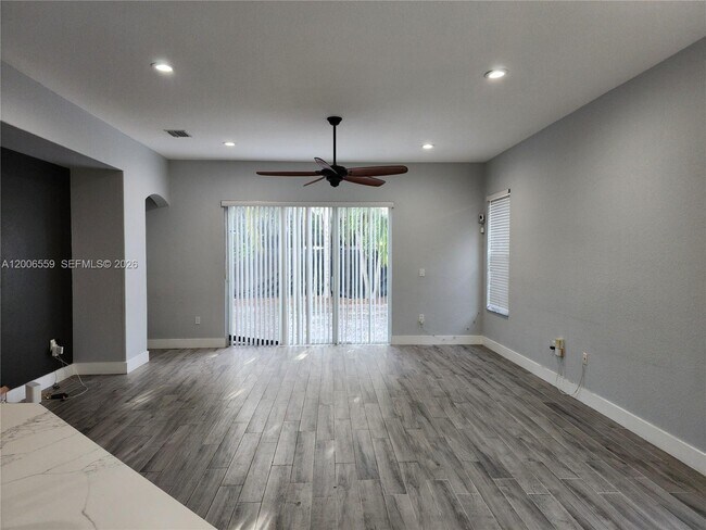 Photo - 23902 SW 108th Ave