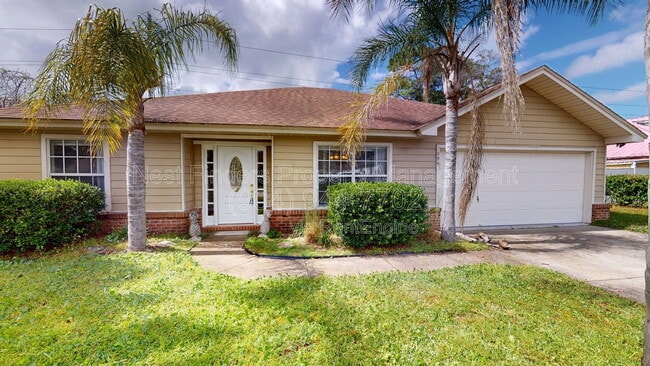 Photo - 2094 Forest Gate Dr W