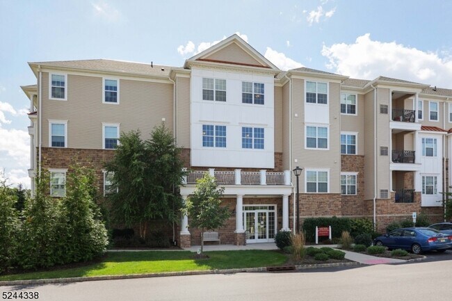 Photo - 3205 Jockey Hollow Trail