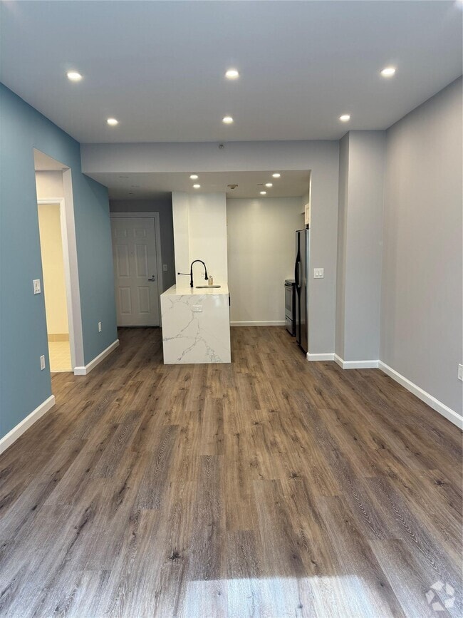 Building Photo - 31 Greenridge Ave Unit 1B Rental