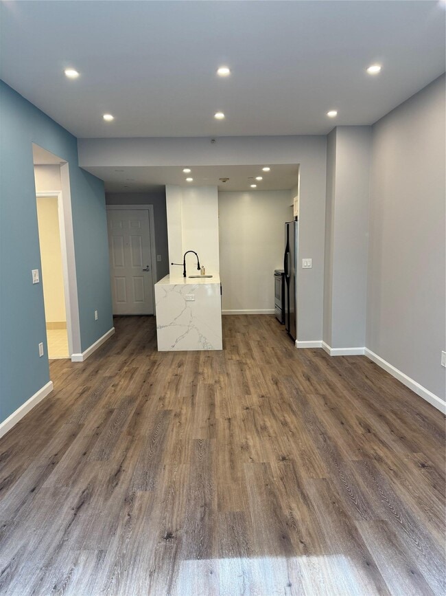 Photo - 31 Greenridge Ave Unidad 1B Rental