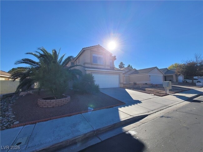 Photo - 25 Newburg Ave