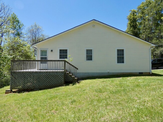 East Asheville Duplex - East Asheville Duplex House